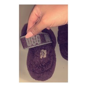 UGG Slides